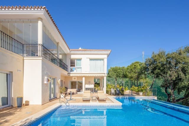 5 bedroom Villa for sale in Marbella with pool - € 1,795,000 (Ref: 7543546)