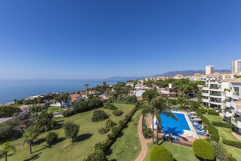 Apartamento de 3 habitaciones en Marbella en venta con piscina - 2.100.000 € (Ref: 7543548)