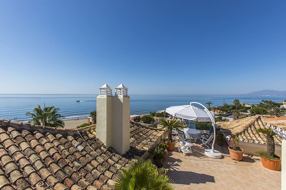 Apartamento de 3 habitaciones en Marbella en venta con piscina - 2.100.000 € (Ref: 7543548)