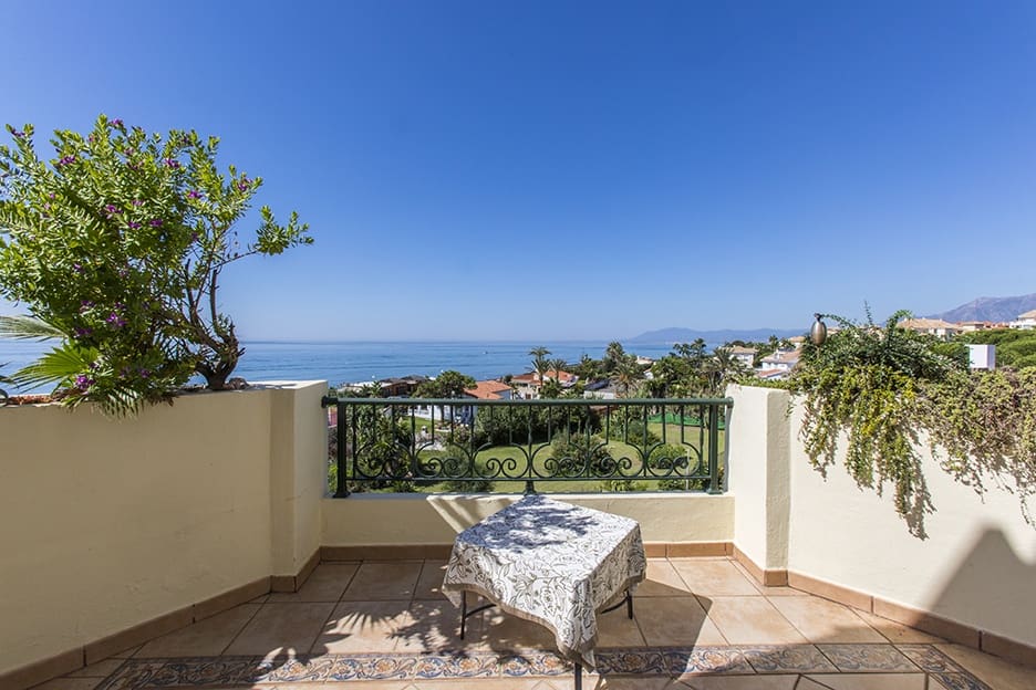 Apartamento de 3 habitaciones en Marbella en venta con piscina - 2.100.000 € (Ref: 7543548)