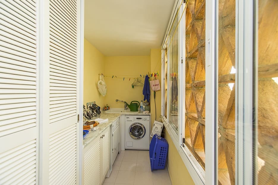 Apartamento de 3 habitaciones en Marbella en venta con piscina - 2.100.000 € (Ref: 7543548)