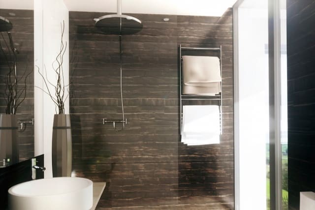 5 bedroom Villa for sale in Estepona with pool - € 1,200,000 (Ref: 7543753)