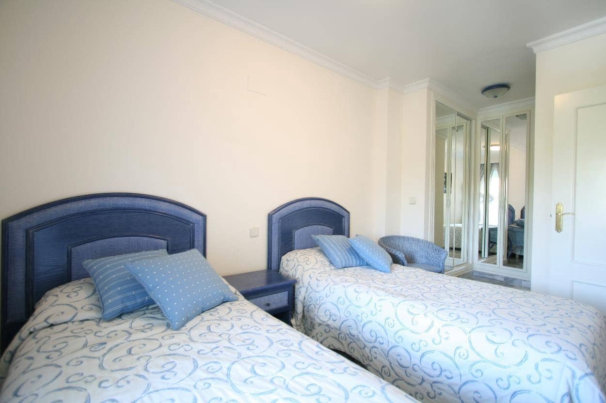 4 sovrum Lägenhet till salu i Marbella med pool - 360 000 € (Ref: 7543769)