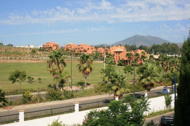 4 sovrum Lägenhet till salu i Marbella med pool - 360 000 € (Ref: 7543769)