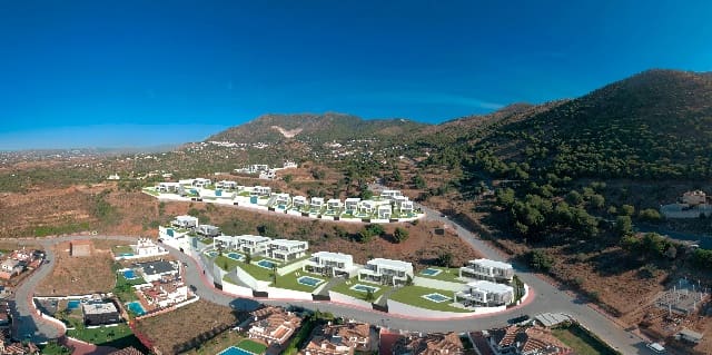 4 sovrum Villa till salu i Mijas med pool - 725 000 € (Ref: 7543772)