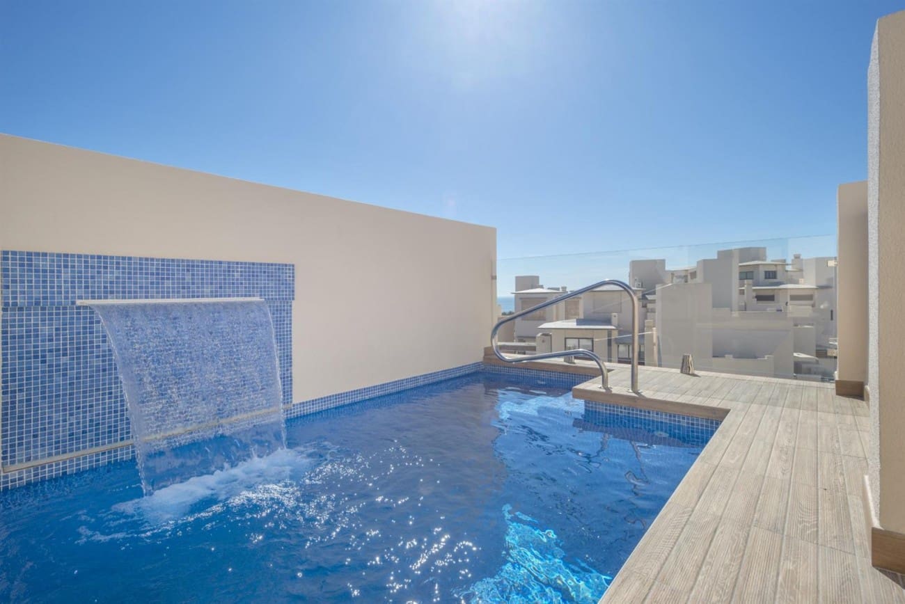 3 bedroom Apartment for sale in New Golden Mile with pool - € 610,000 (Ref: 7543778)