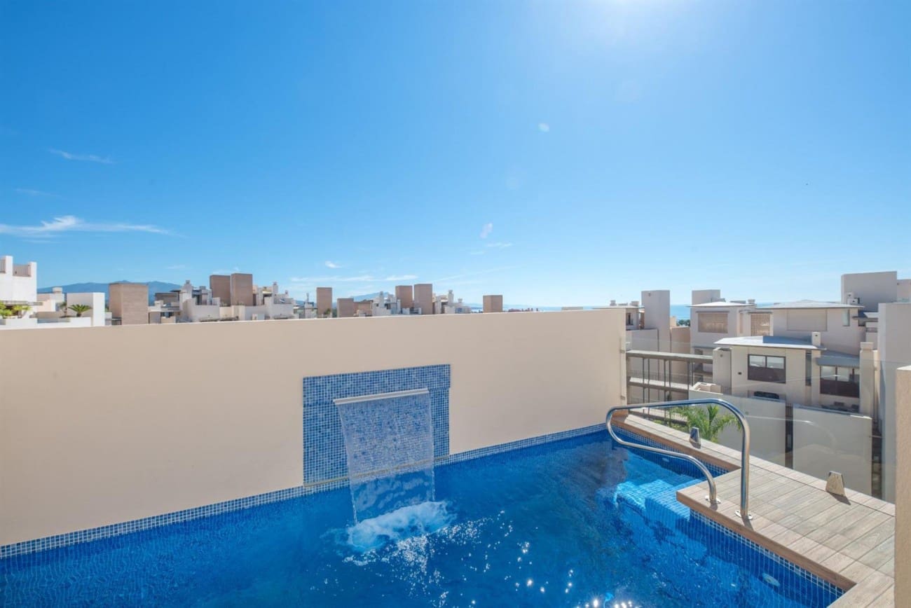 3 bedroom Apartment for sale in New Golden Mile with pool - € 610,000 (Ref: 7543778)