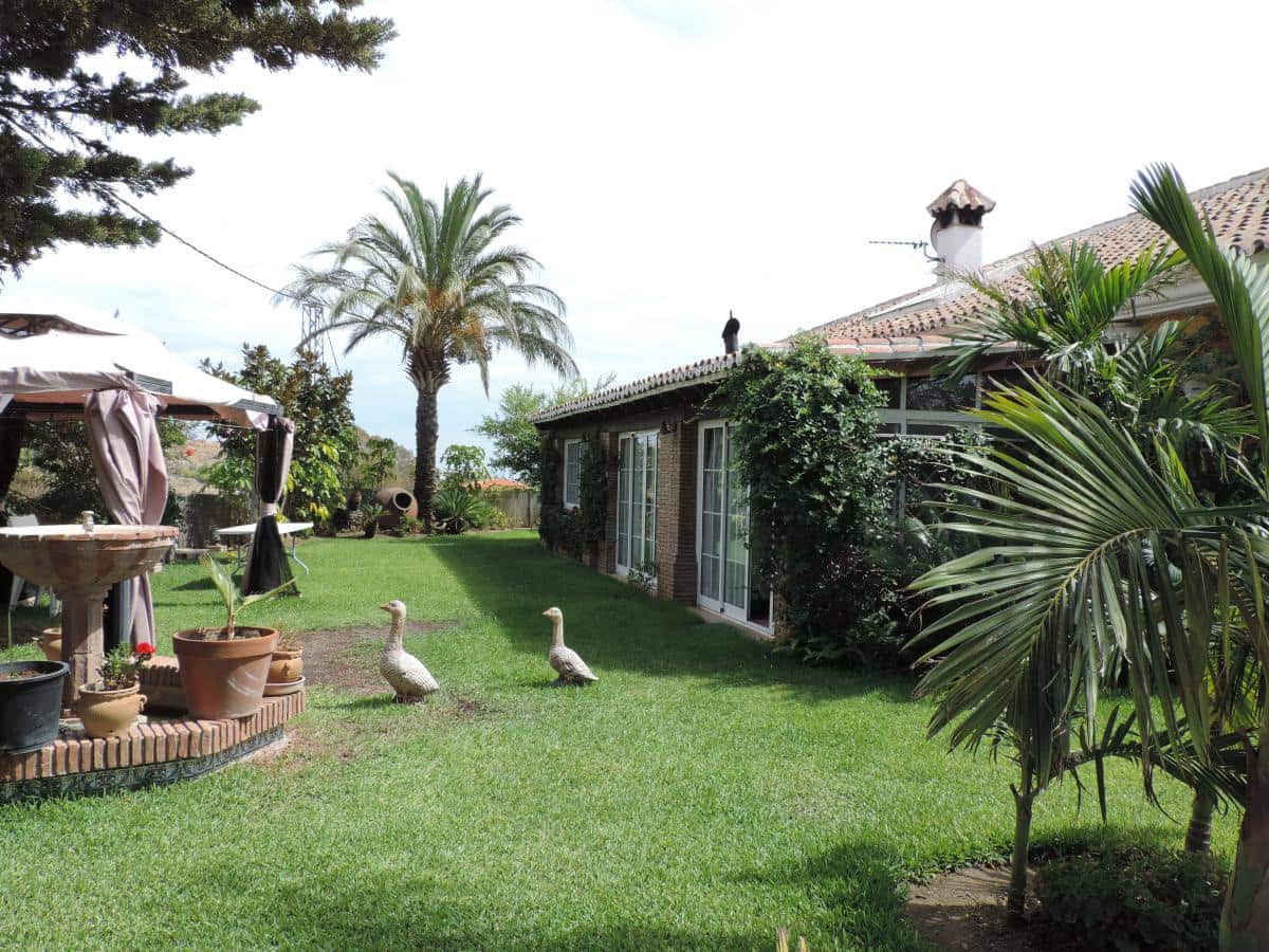 4 sovrum Villa till salu i Mijas med pool - 535 000 € (Ref: 7543780)