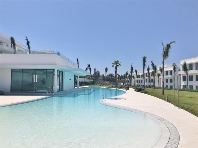 3 quarto Apartamento para venda em Estepona com piscina - 670 000 € (Ref: 7543781)