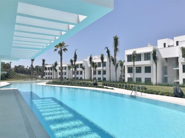 3 quarto Apartamento para venda em Estepona com piscina - 670 000 € (Ref: 7543781)