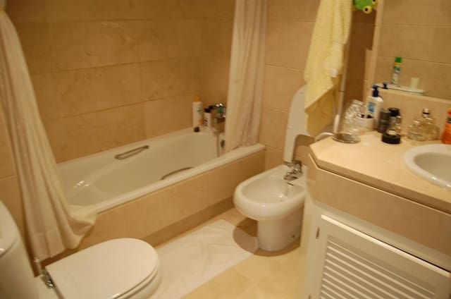 2 bedroom Apartment for sale in Marbella with pool - € 520,000 (Ref: 7543787)