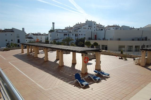 2 bedroom Apartment for sale in Marbella with pool - € 520,000 (Ref: 7543787)