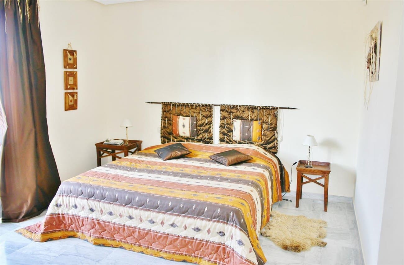 Casa de 3 habitaciones en Marbella en venta con piscina - 600.000 € (Ref: 7543791)