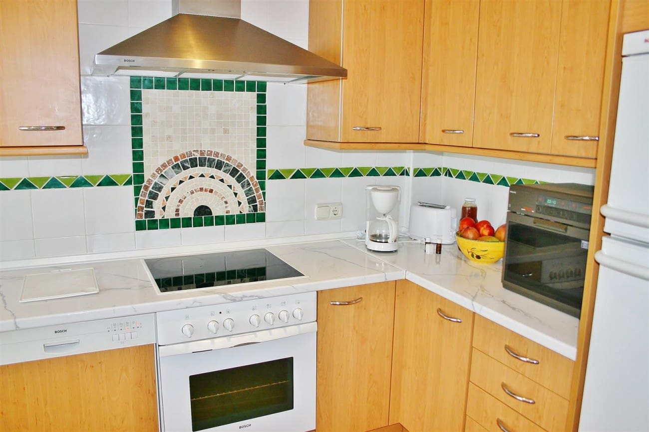 Casa de 3 habitaciones en Marbella en venta con piscina - 600.000 € (Ref: 7543791)