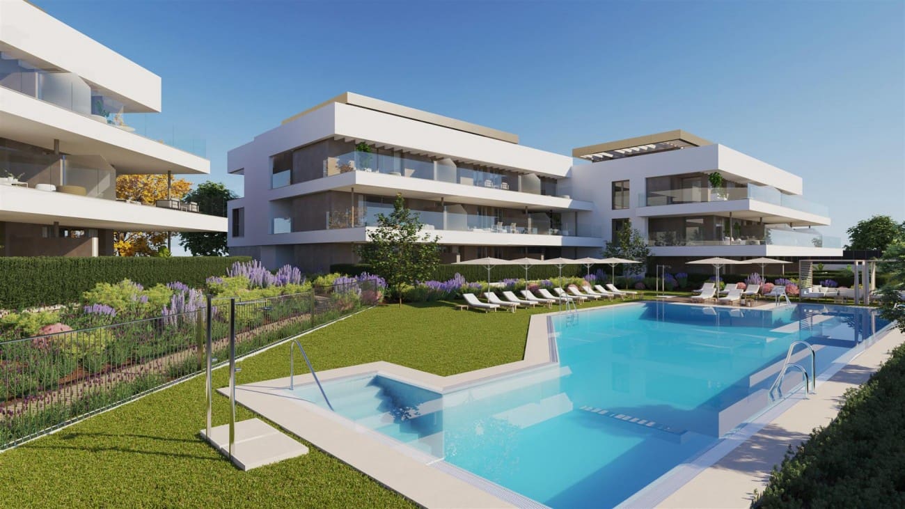 2 makuuhuone Huoneisto myytävänä paikassa Estepona mukana uima-altaan - 315 000 € (Ref: 7543792)