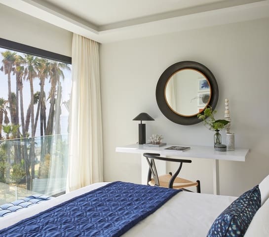 3 bedroom Townhouse for sale in Estepona - € 1,200,000 (Ref: 7543797)