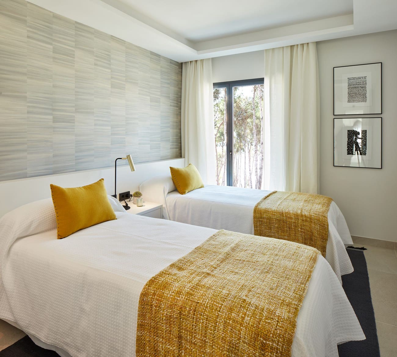 3 bedroom Townhouse for sale in Estepona - € 1,200,000 (Ref: 7543797)