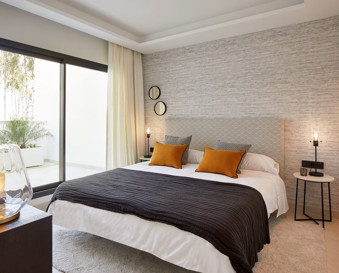 3 bedroom Townhouse for sale in Estepona - € 1,200,000 (Ref: 7543797)