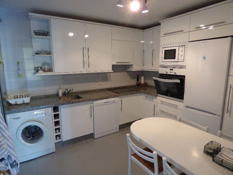 2 sypialnia Apartament na sprzedaż w Marbella z basenem - 329 000 € (Ref: 7543807)