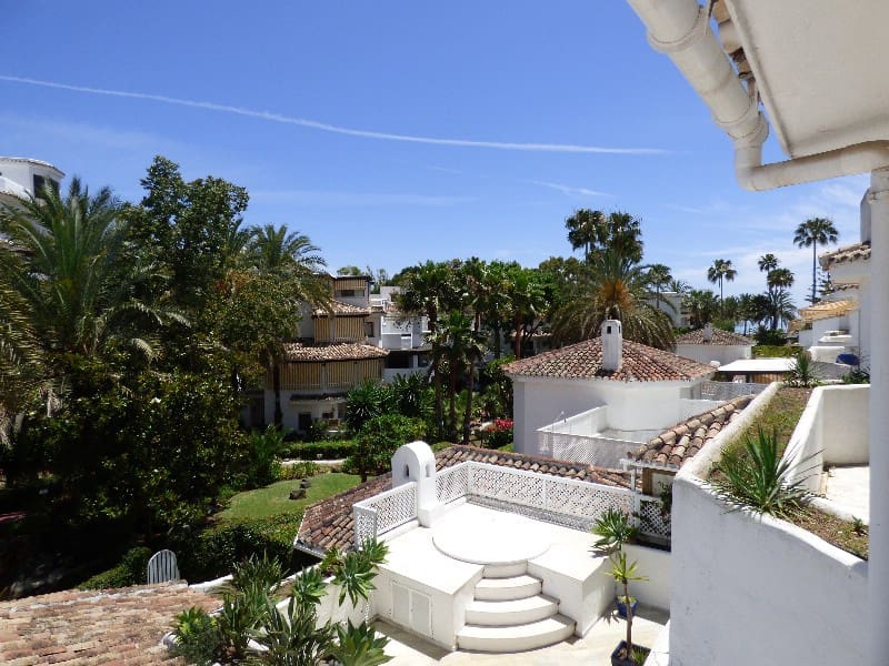 2 sypialnia Apartament na sprzedaż w Marbella z basenem - 329 000 € (Ref: 7543807)