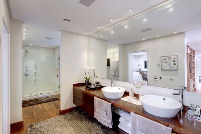 Chalet de 6 habitaciones en Marbella en venta con piscina - 4.950.000 € (Ref: 7543824)