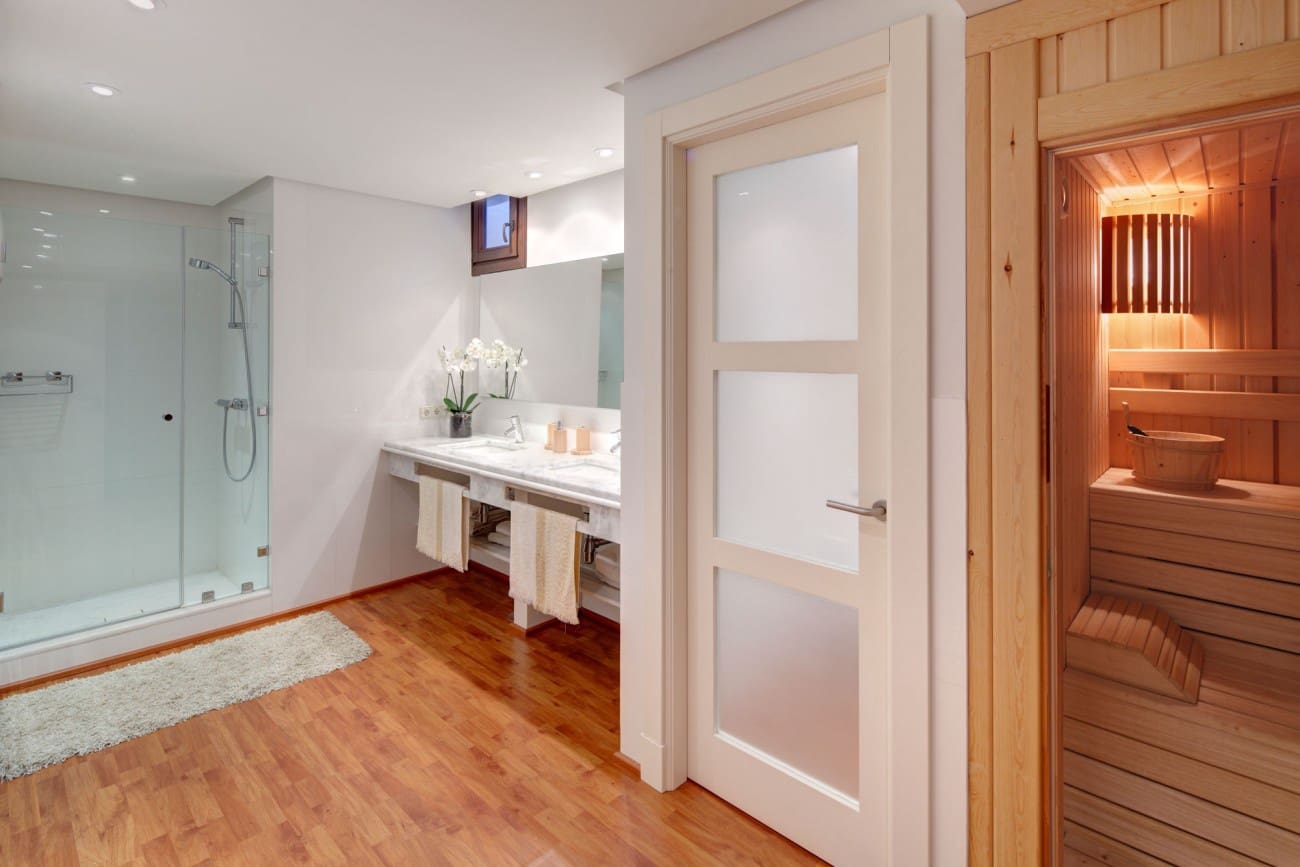 Chalet de 6 habitaciones en Marbella en venta con piscina - 4.950.000 € (Ref: 7543824)