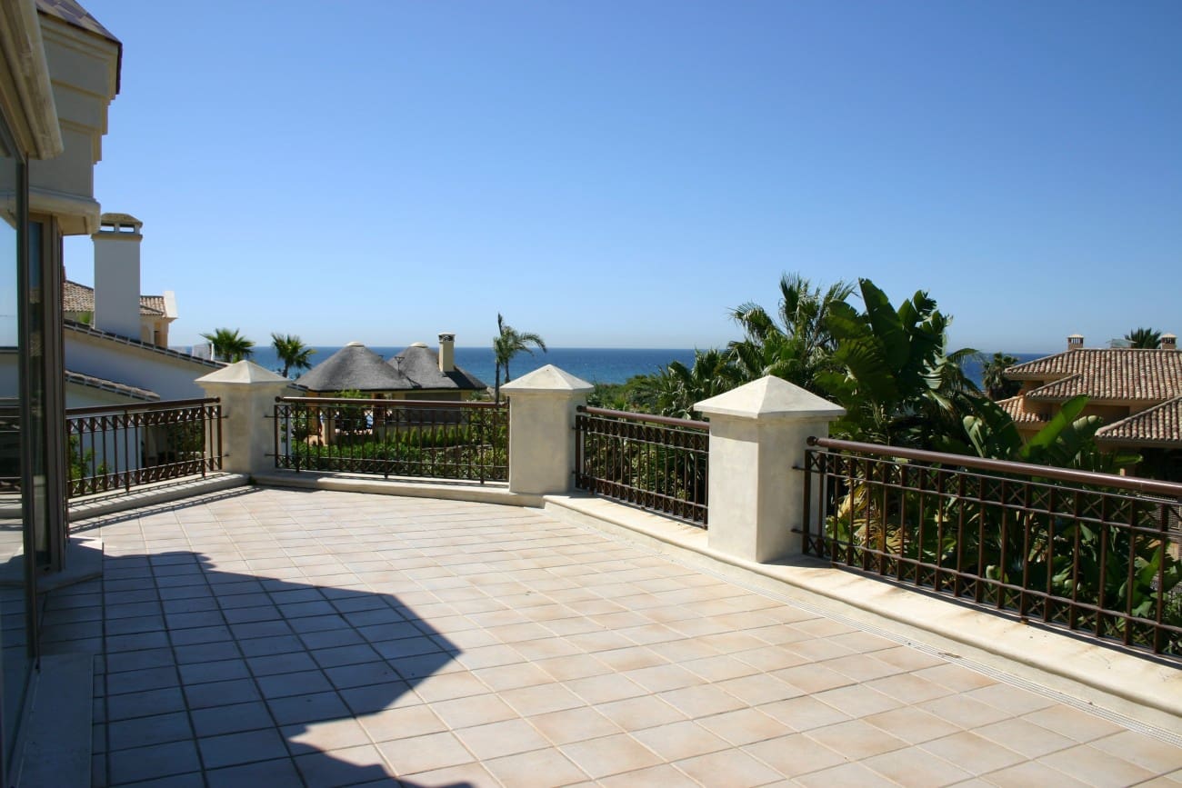 5 soveværelse Villa til salg i Marbella med swimmingpool - € 2.700.000 (Ref: 7543830)