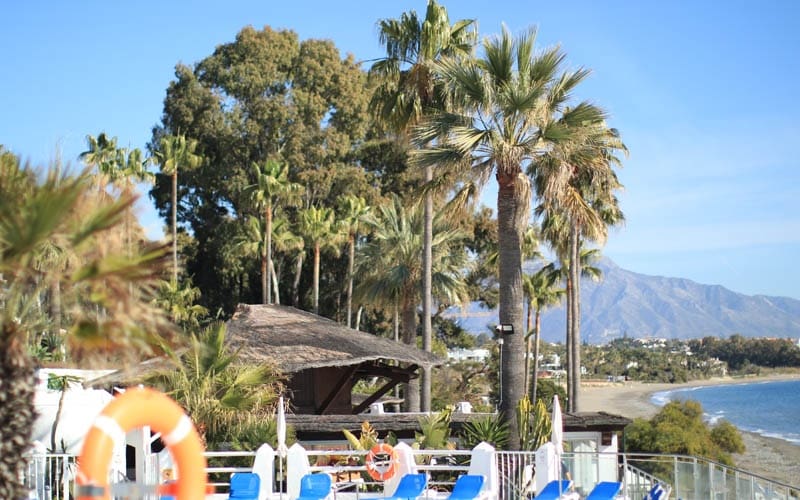 2 quarto Apartamento para venda em Estepona com piscina - 550 000 € (Ref: 7543835)