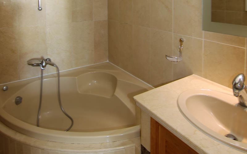 2 quarto Apartamento para venda em Estepona com piscina - 550 000 € (Ref: 7543835)