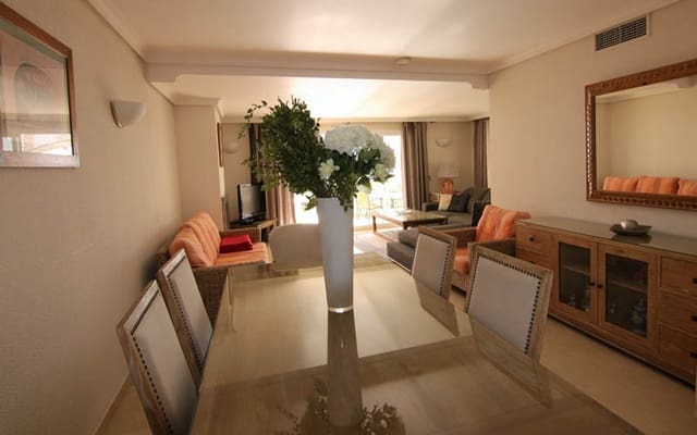 2 quarto Apartamento para venda em Estepona com piscina - 550 000 € (Ref: 7543835)