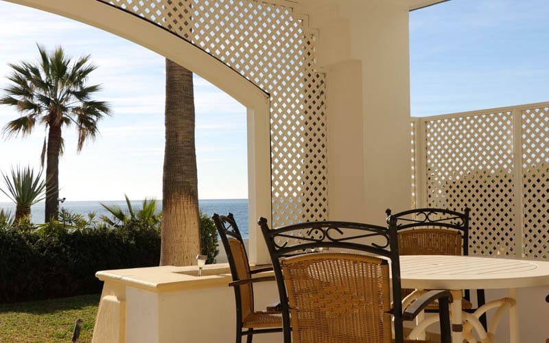 2 quarto Apartamento para venda em Estepona com piscina - 550 000 € (Ref: 7543835)