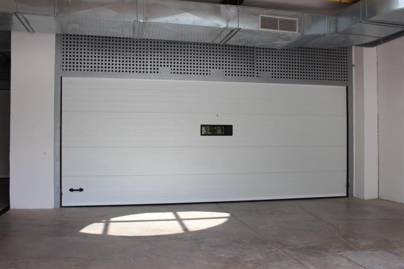 3 makuuhuone Omakotitalo myytävänä paikassa Marbella mukana uima-altaan - 1 500 000 € (Ref: 7543838)