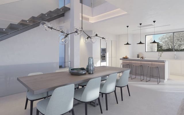 3 slaapkamer Villa te koop in Estepona met zwembad - € 1.100.000 (Ref: 7543839)