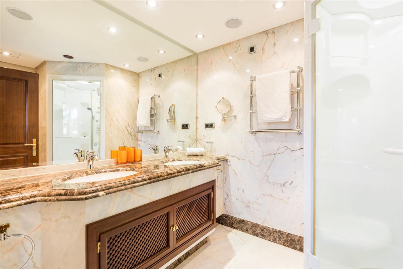 3 soverom Leilighet til salgs i New Golden Mile med svømmebasseng - € 1 150 000 (Ref: 7543850)