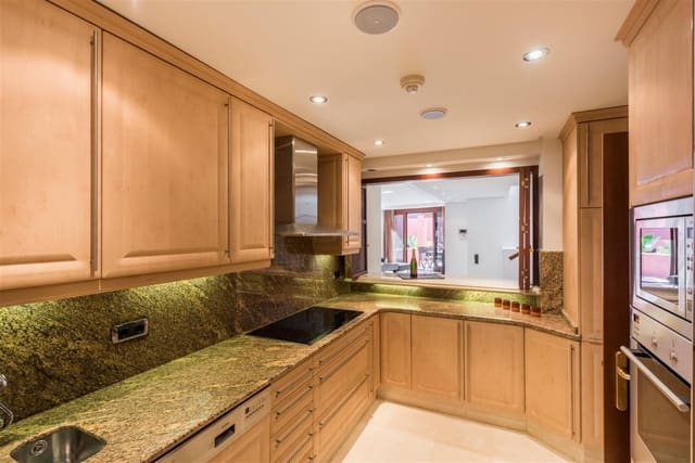 3 soverom Leilighet til salgs i New Golden Mile, Estepona med svømmebasseng - € 1 150 000 (Ref: 7543850)