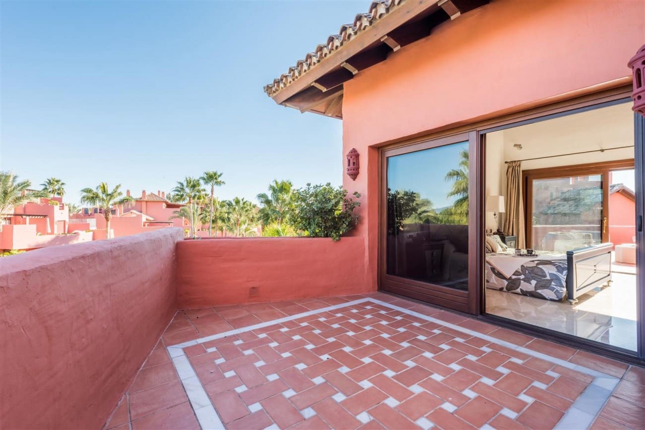 3 soverom Leilighet til salgs i New Golden Mile med svømmebasseng - € 1 150 000 (Ref: 7543850)