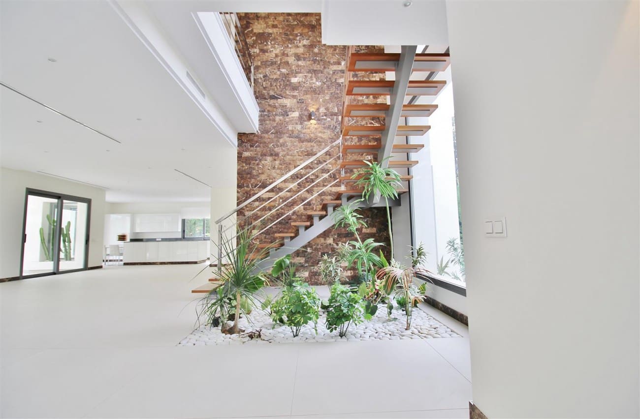 6 makuuhuone Huvila myytävänä paikassa Marbella mukana uima-altaan - 3 350 000 € (Ref: 7543866)