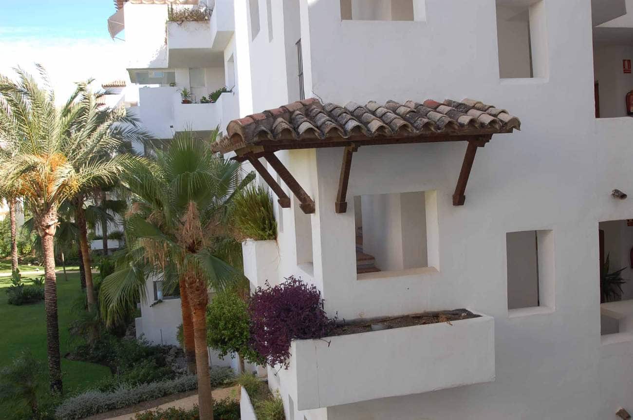 3 makuuhuone Huoneisto myytävänä paikassa Estepona mukana uima-altaan - 455 000 € (Ref: 7558501)