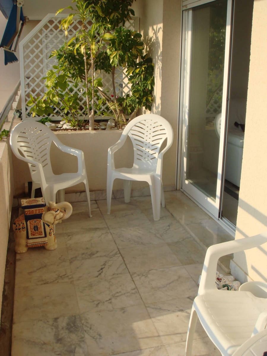 2 makuuhuone Huoneisto myytävänä paikassa Marbella mukana uima-altaan - 435 000 € (Ref: 7585716)