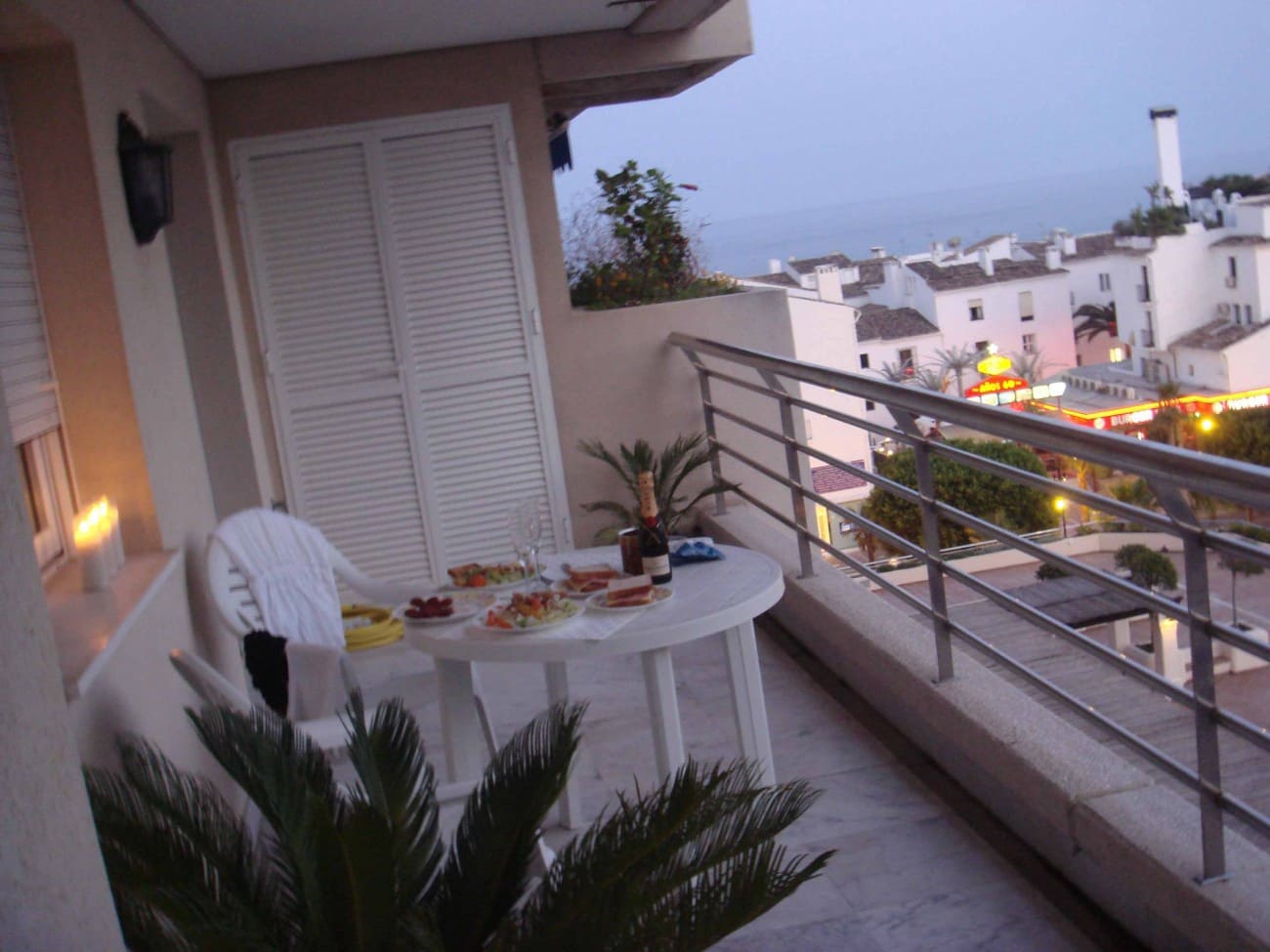 2 makuuhuone Huoneisto myytävänä paikassa Marbella mukana uima-altaan - 435 000 € (Ref: 7585716)