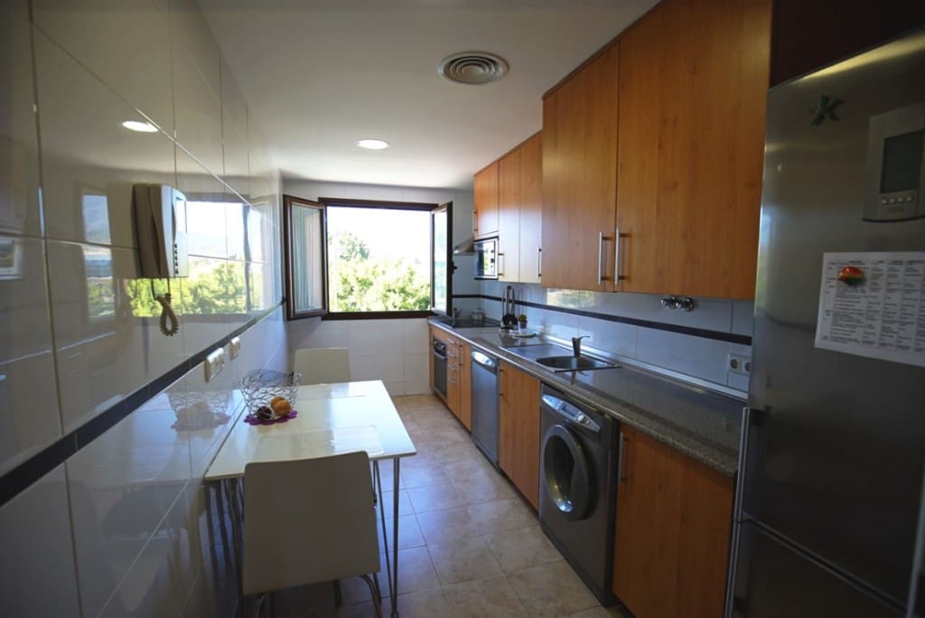3 sypialnia Apartament na sprzedaż w Estepona z basenem - 405 000 € (Ref: 7699367)