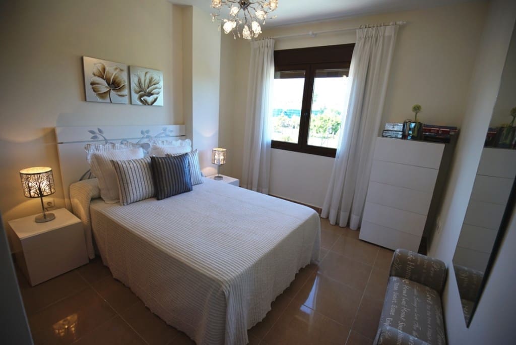 3 sypialnia Apartament na sprzedaż w Estepona z basenem - 405 000 € (Ref: 7699367)