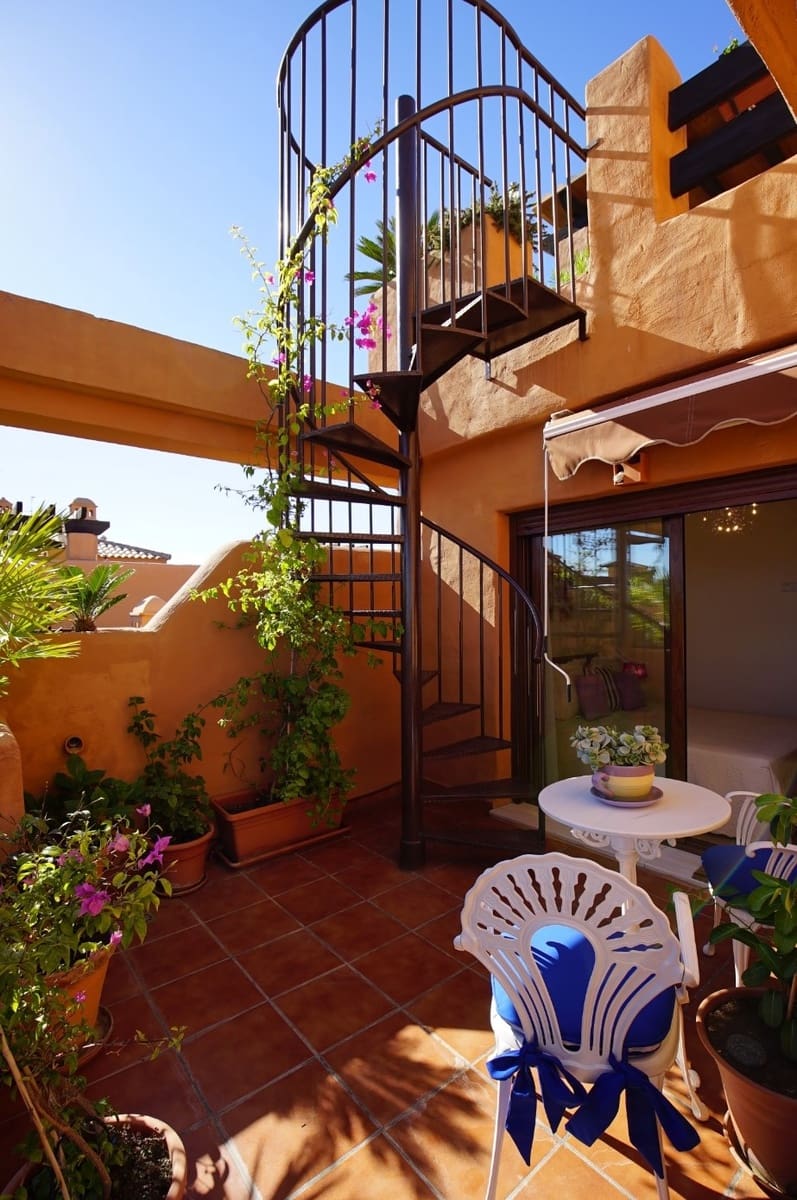 3 sypialnia Apartament na sprzedaż w Estepona z basenem - 405 000 € (Ref: 7699367)