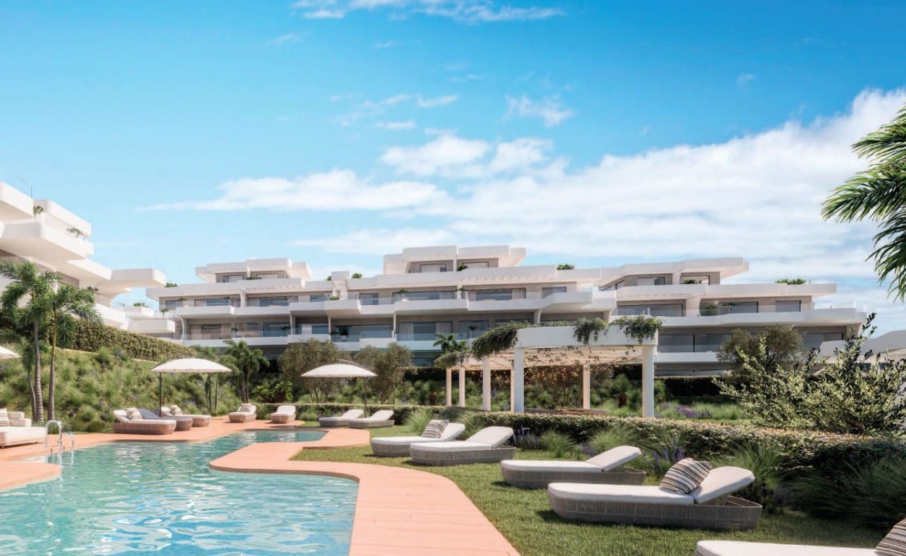 2 Zimmer Apartment zu verkaufen in Estepona mit Pool - 391.000 € (Ref: 7941071)