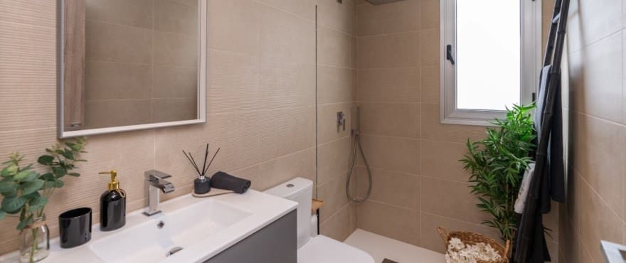 Casa de 3 habitaciones en Estepona en venta con piscina - 340.000 € (Ref: 7941077)