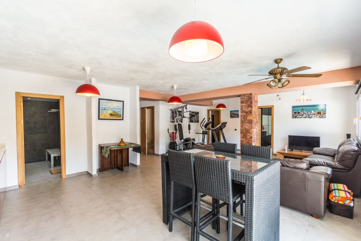 Chalet de 5 habitaciones en Mijas en venta con piscina - 895.000 € (Ref: 8083204)