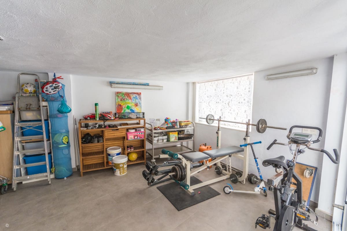 Chalet de 5 habitaciones en Mijas en venta con piscina - 895.000 € (Ref: 8083204)