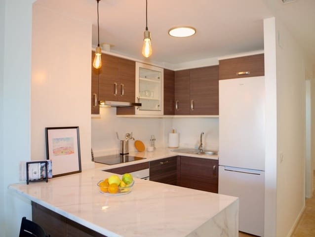 3 soveværelse Lejlighed til salg i Manilva Pueblo, Manilva - € 220.000 (Ref: 8083236)