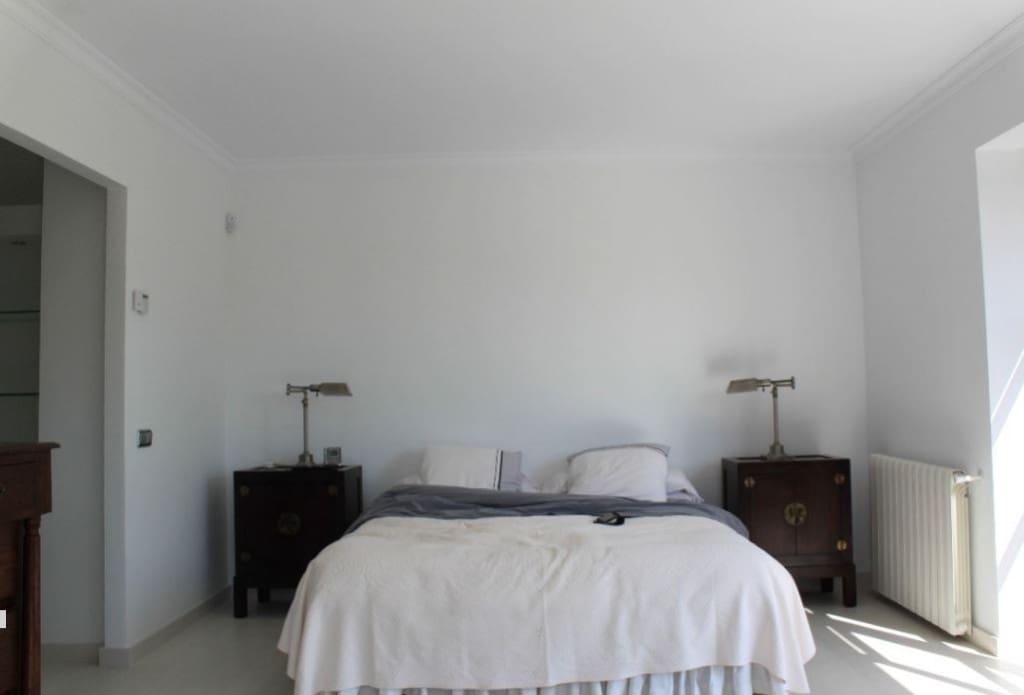 6 slaapkamer Villa te koop in Marbella - € 3.800.000 (Ref: 8083240)