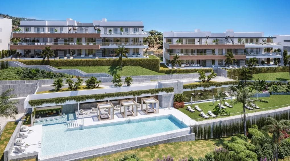 3 bedroom Apartment for sale in Marbella with pool - € 1,195,000 (Ref: 8102304)